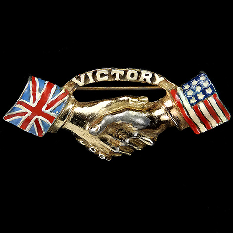 Coro WW2 US and British Patriotic Gold and Enamel Union Jack and Stars and Stripes Flags Handshake to Victory Pin