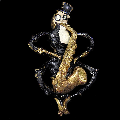 Nemo 'Jitterbug Jewelry' Grasshopper with Top Hat Playing the Saxophone Musical Scatter Pin