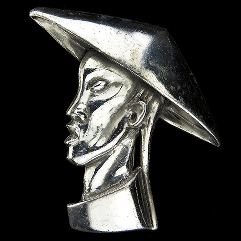 WW2 Allies Patriotic Chinese or Oriental Man in Conical Hat Pin Clip